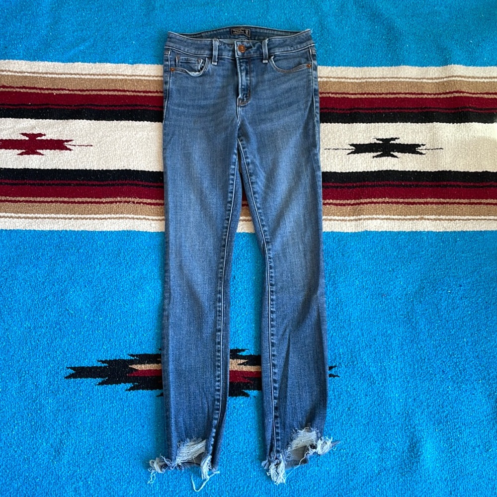 Abercrombie & Fitch Harper Low Rise Ankle Jeans